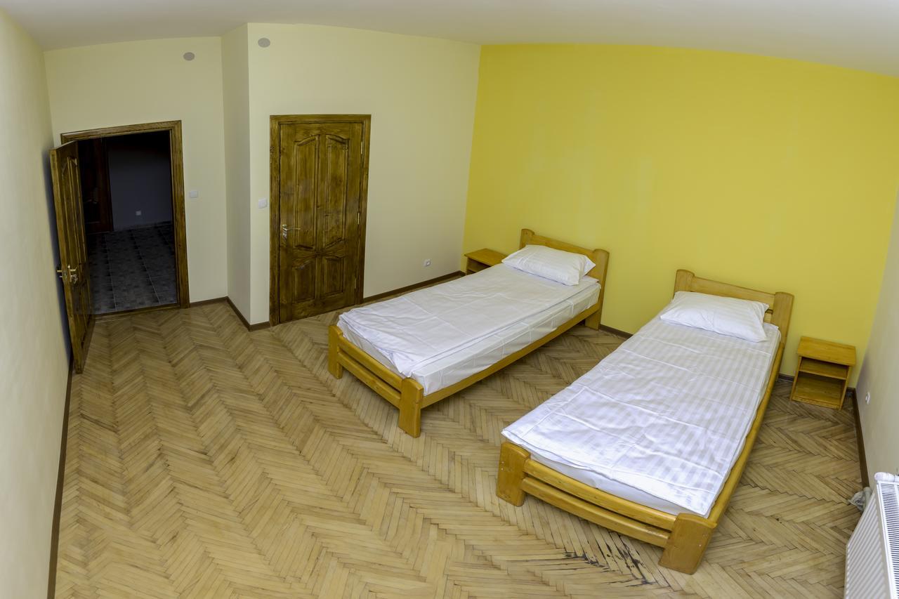 Dream Hostel Carpathians Rakhiv Ngoại thất bức ảnh