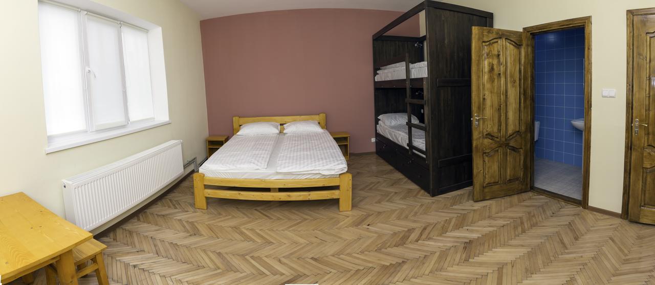 Dream Hostel Carpathians Rakhiv Ngoại thất bức ảnh