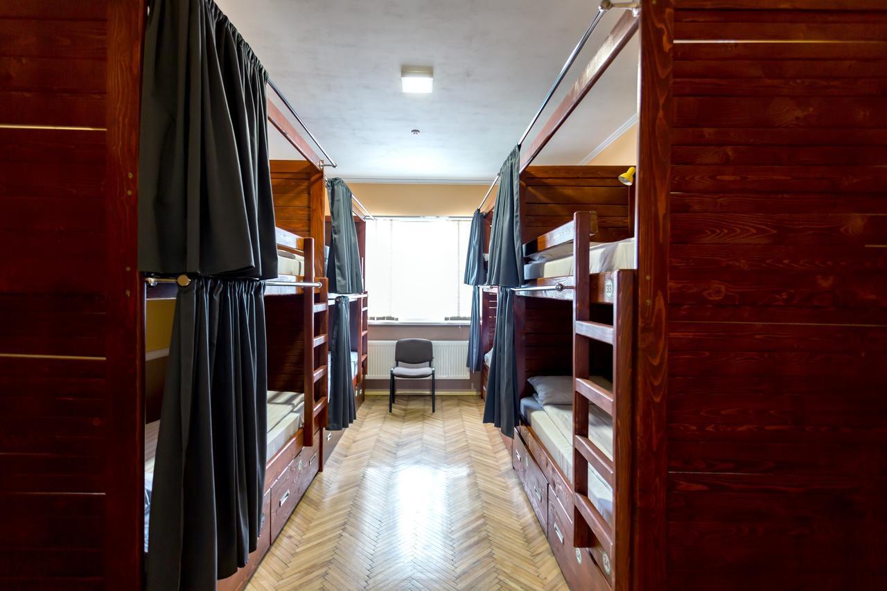 Dream Hostel Carpathians Rakhiv Phòng bức ảnh
